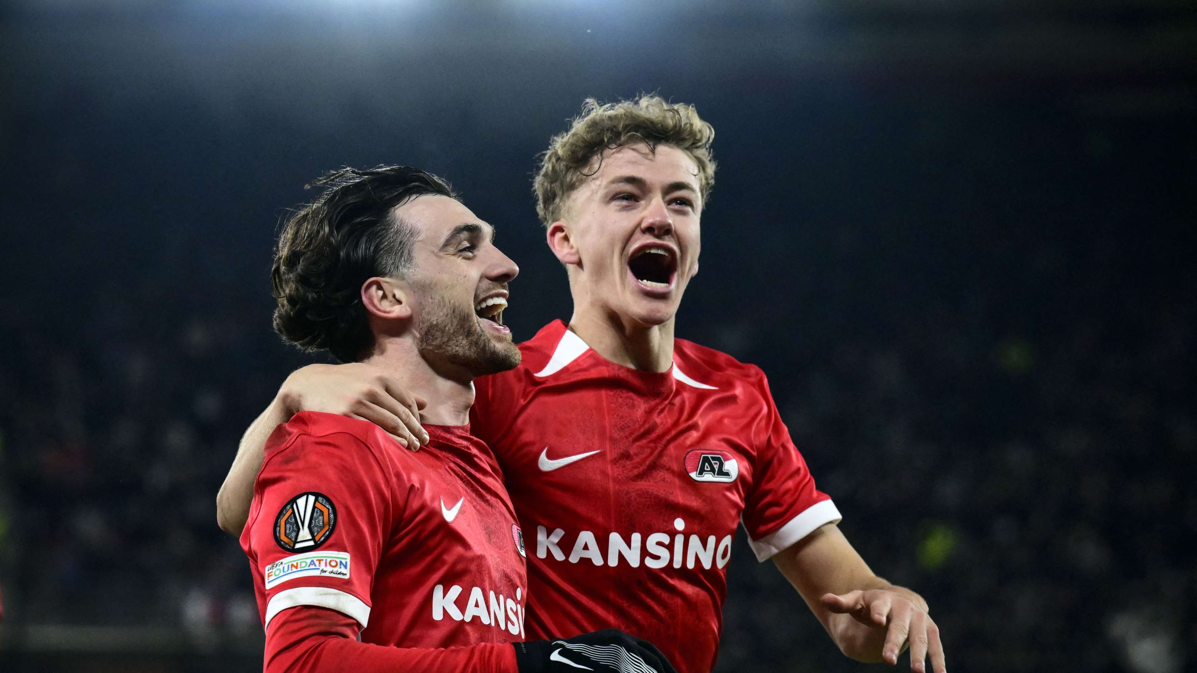 这位年轻选 这位年轻选